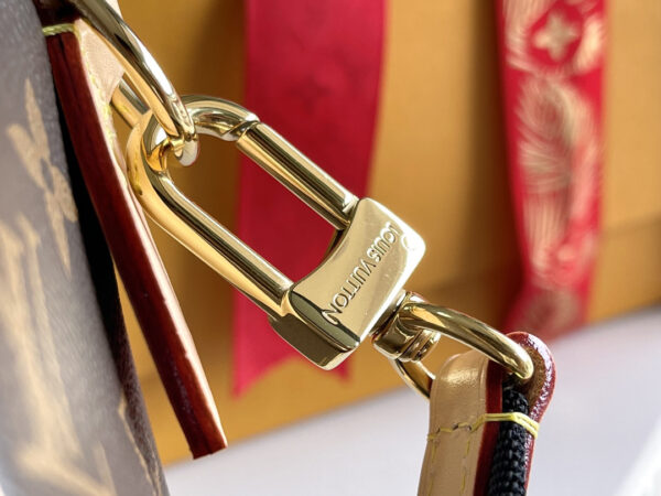 LOUIS VUITTON MONOGRAM SPEEDY 20 BAG - Image 6
